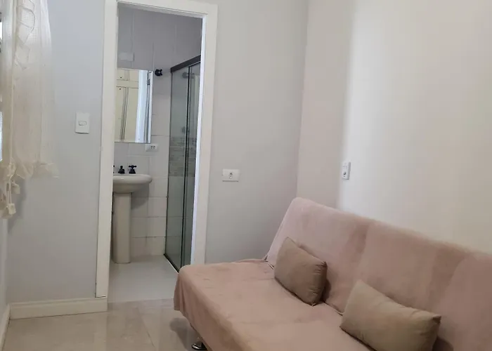 Apartamento Frente-mar no Centro da Praia de Guarujá